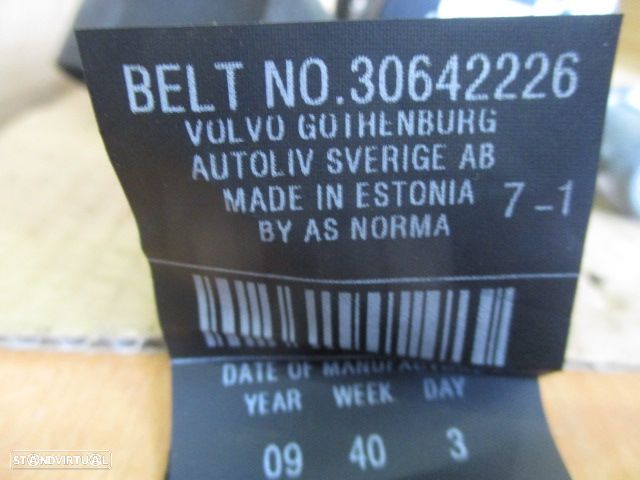 Pre-Tensor 306442226 VOLVO C30 2009 3P TE - 1