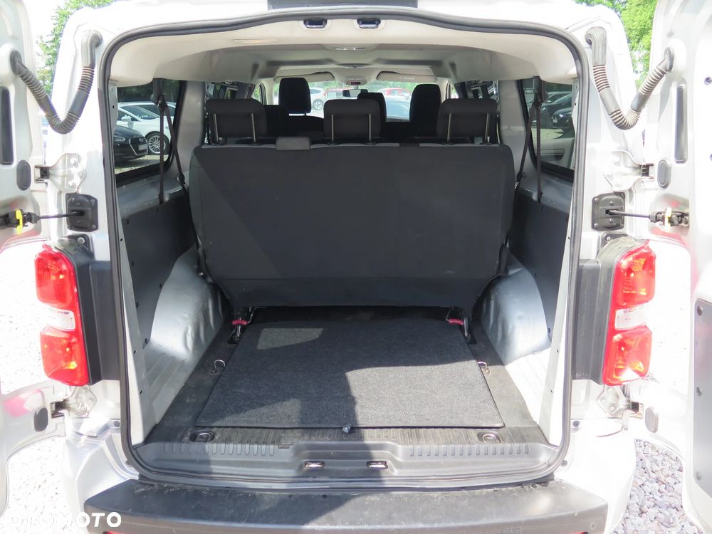 Peugeot Expert Kombi Long 2,8t - 35