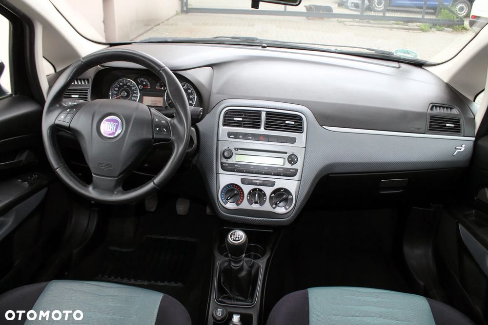Fiat Punto 1.4 16V Dynamic - 9