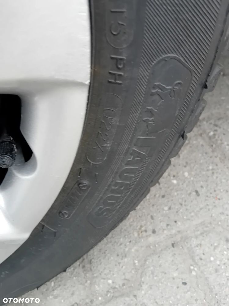 Peugeot 107 1.0 Urban Move Euro5 - 15