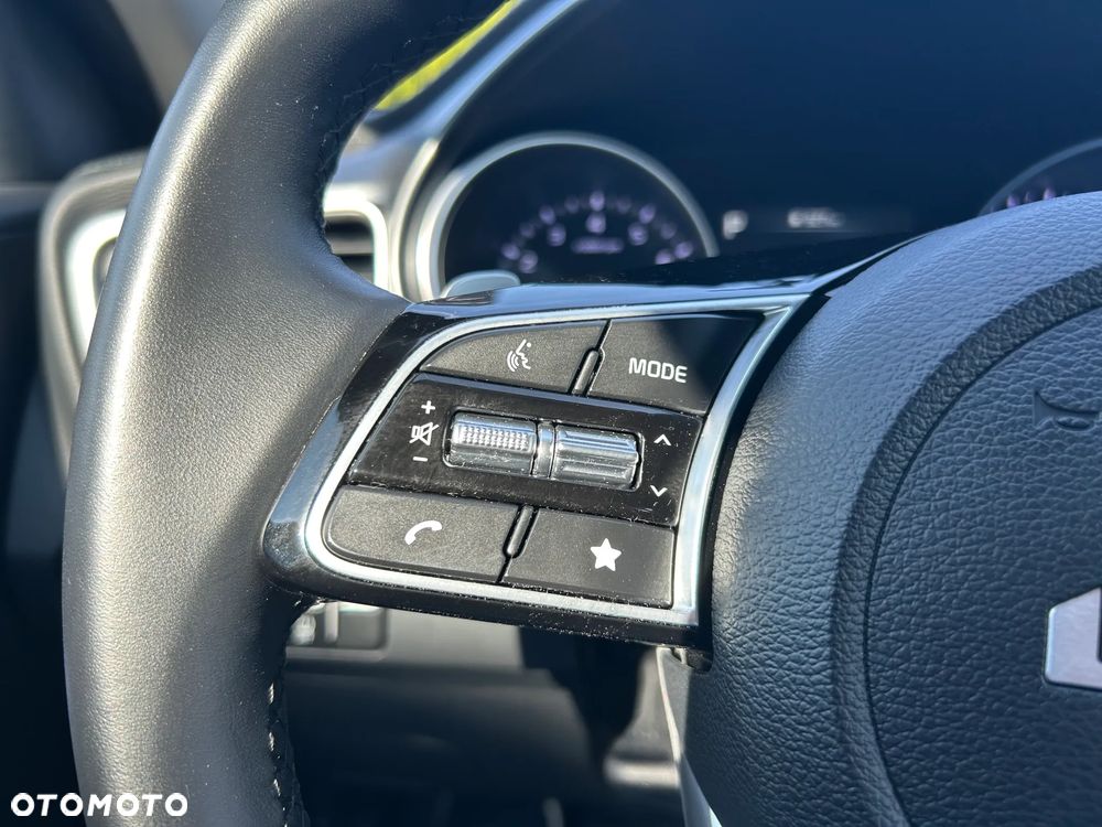 Kia Ceed 1.5 T-GDI M DCT - 23