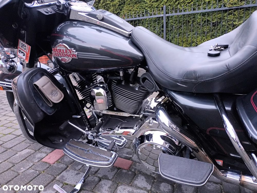 Harley-Davidson FLHTCU Ultra - 12