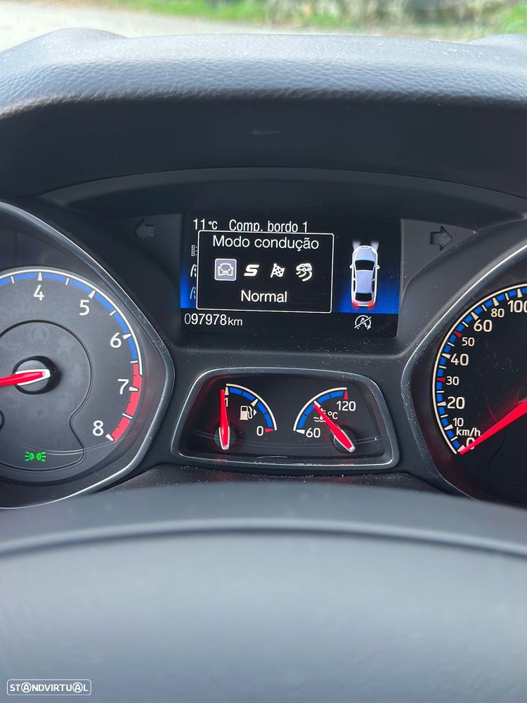 Ford Focus 2.3 EcoBoost S&S 4WD RS - 21