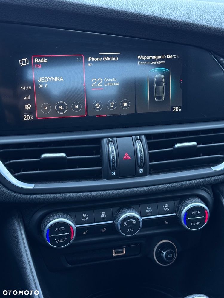 Alfa Romeo Giulia 2.0 Turbo 16V AT8 Veloce - 20