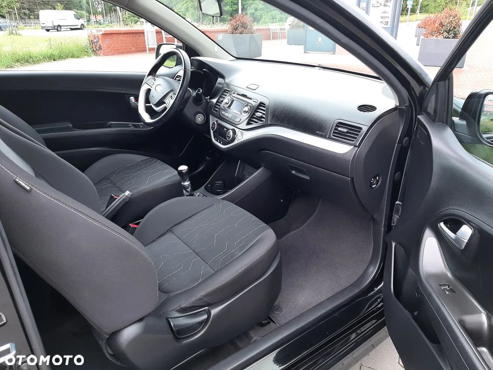 Kia Picanto 1.0 Dream Team Edition - 14