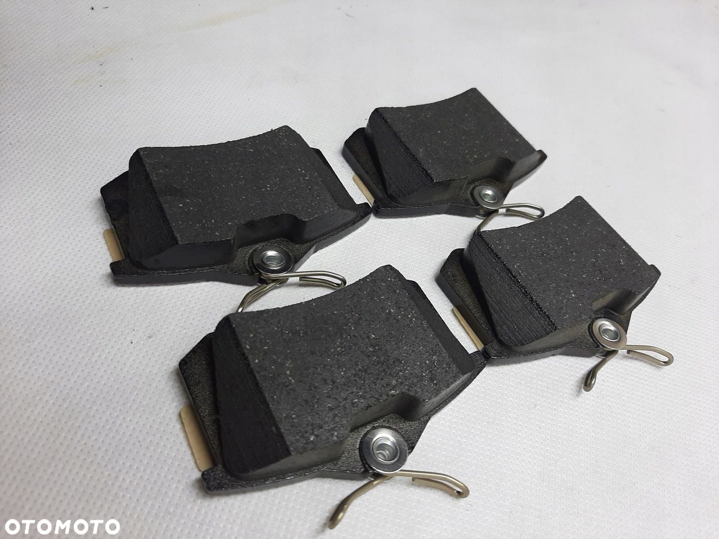 Seat Klocki hamulcowe NOWE 1K0415T 32331310PHL AD - 6