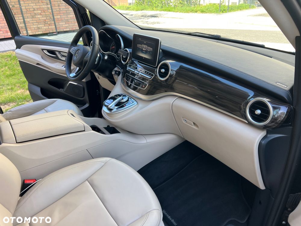 Mercedes-Benz Klasa V 250 (BlueTEC) d Avantgarde 7G-Tronic (d³ugi) - 12