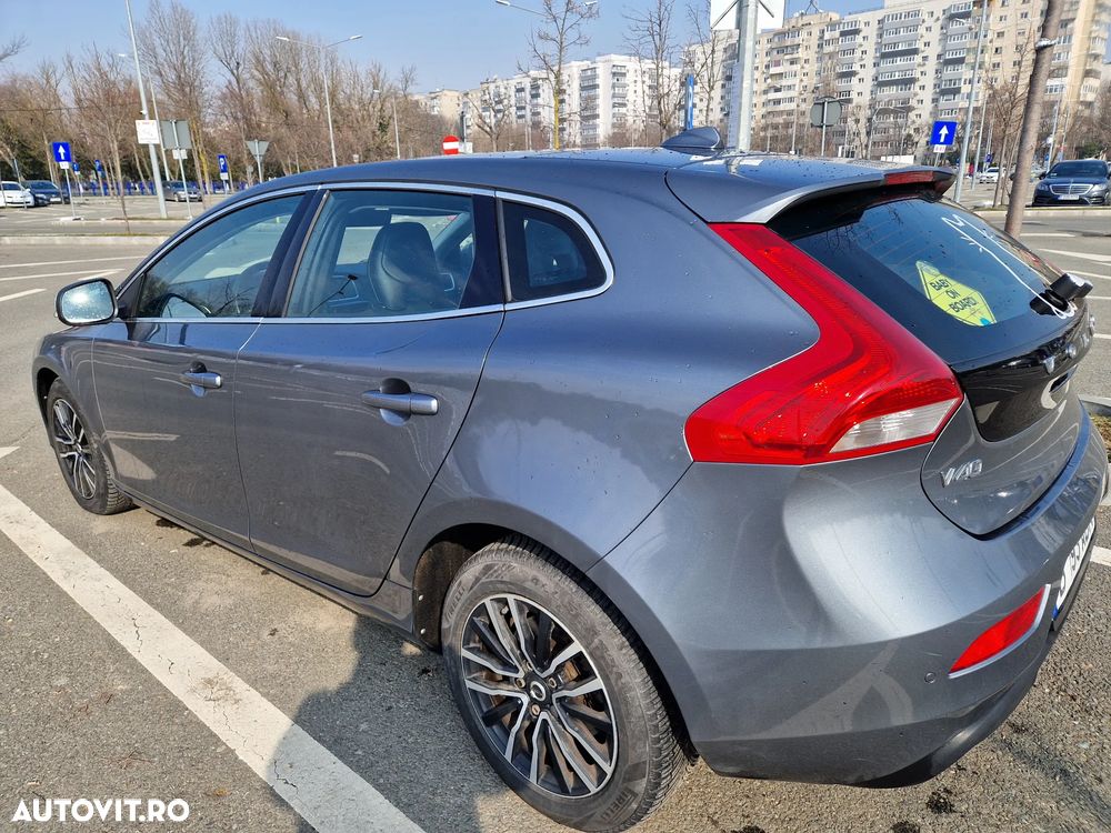 Volvo V40 D2 Inscription - 6