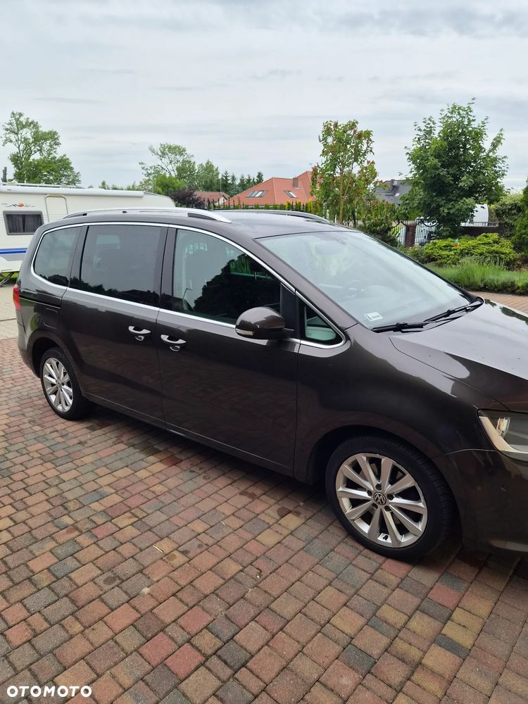 Volkswagen Sharan 2.0 TDI Comfortline DSG - 4