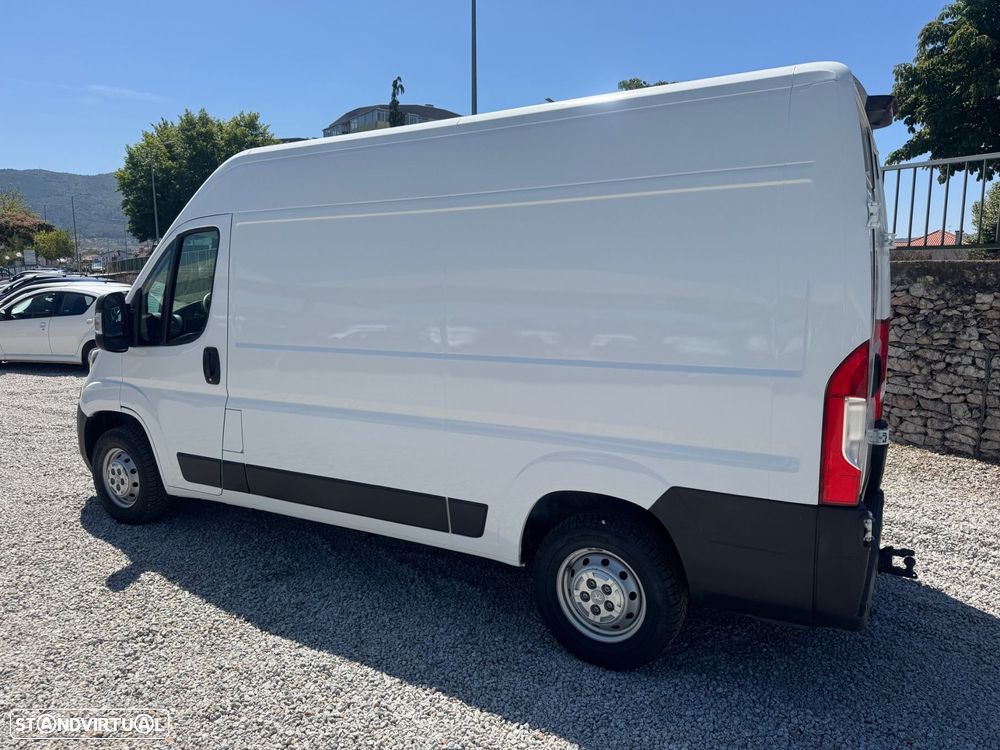 Peugeot Boxer 2.2 BlueHDi 330 L2H2 Premium - 4