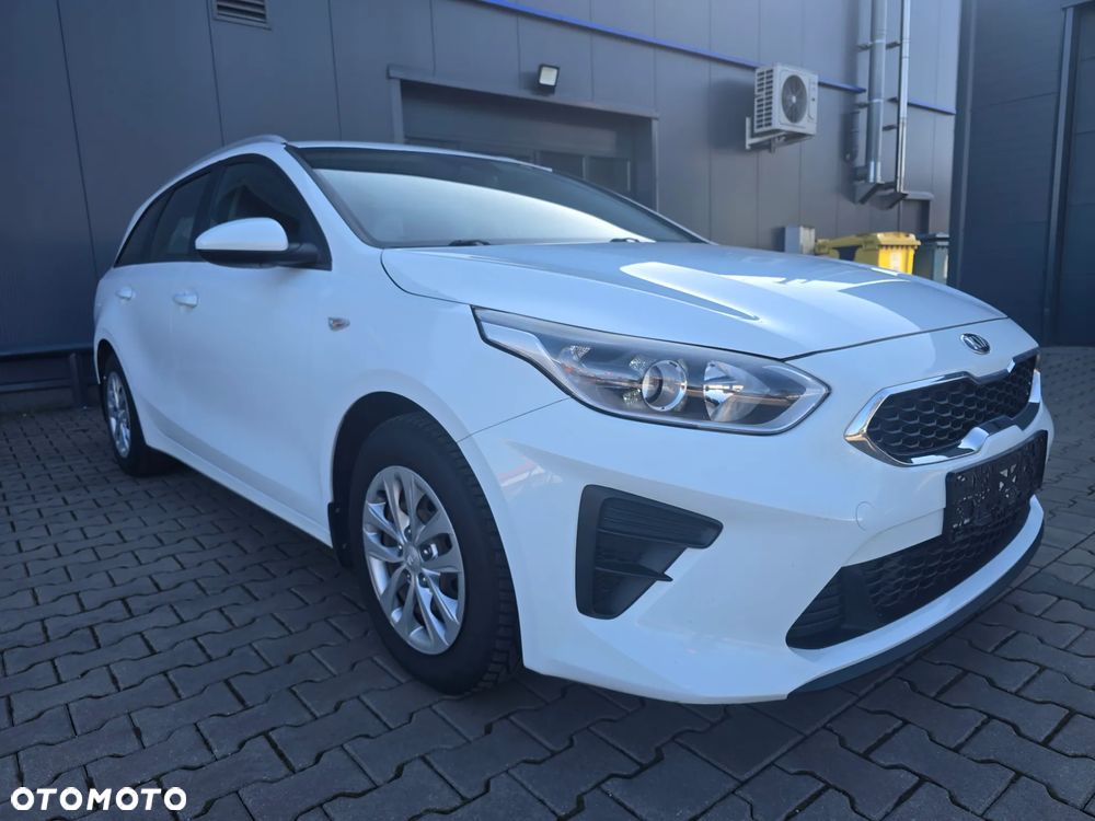 Kia Ceed - 5