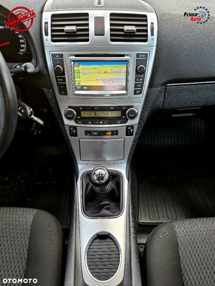 Toyota Avensis 1.8 Prestige - 25