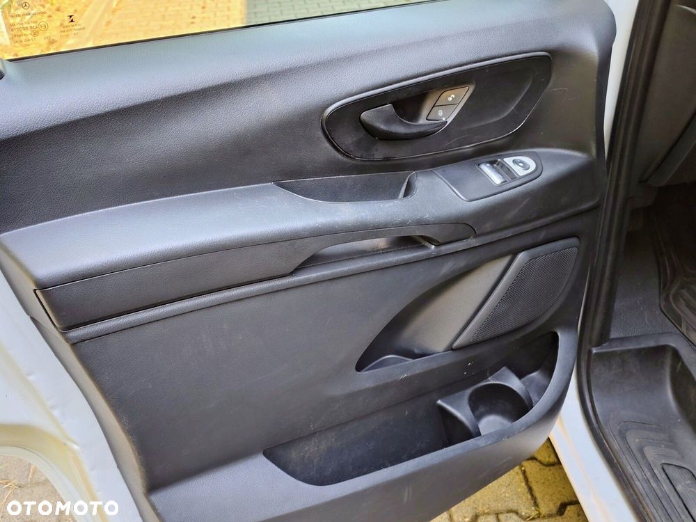 Mercedes-Benz Vito - 9