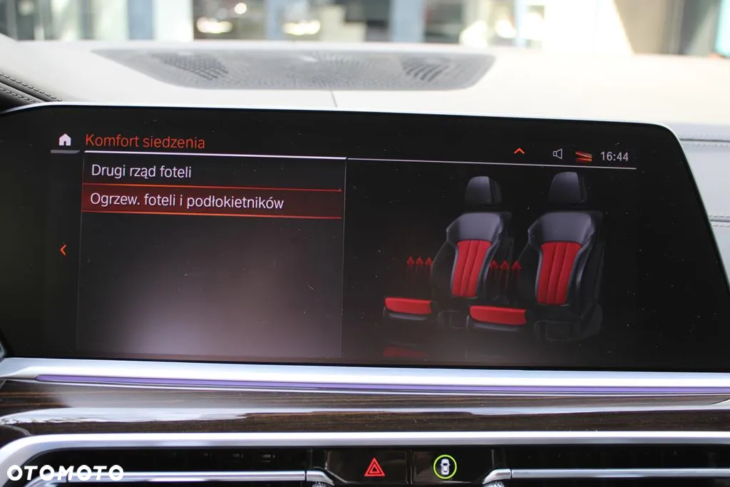 BMW X7 xDrive40d mHEV - 36