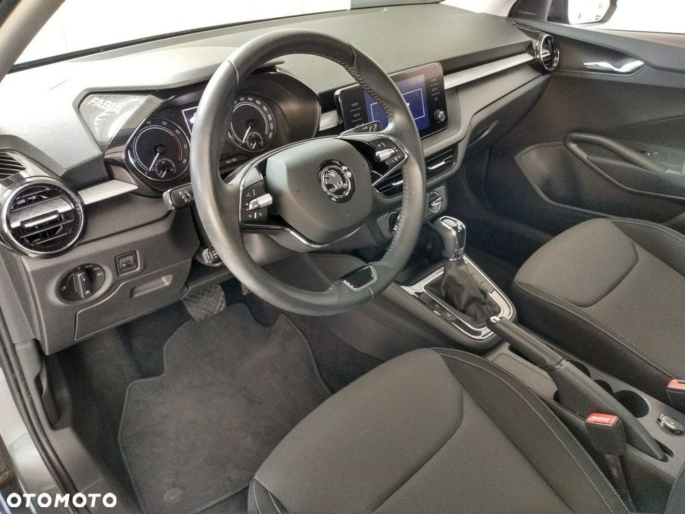 Skoda Fabia 1.0 TSI Ambition DSG - 8