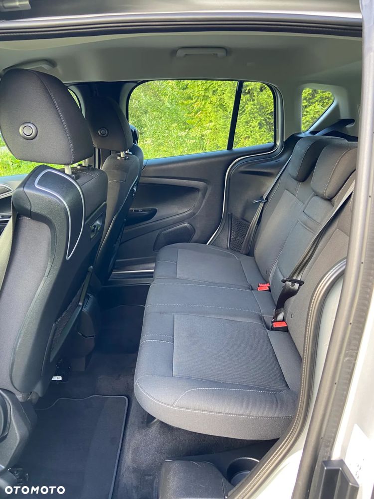 Ford B-MAX - 25