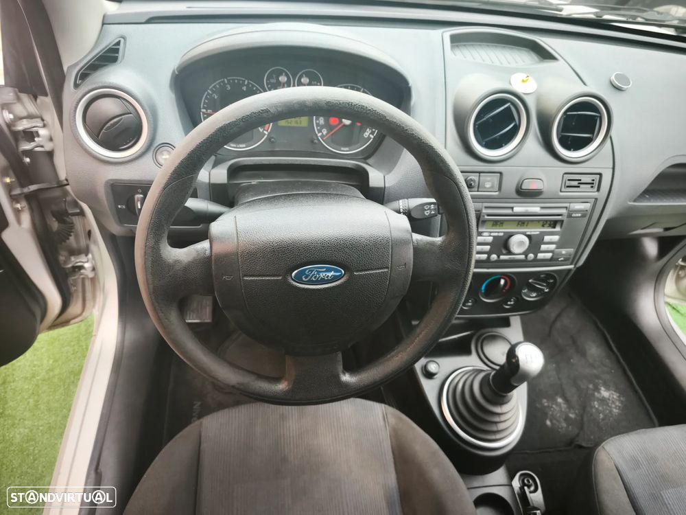 Ford Fiesta 1.25 Ambiente - 5