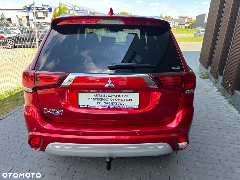 Mitsubishi Outlander 2.4 4WD Diamant - 8