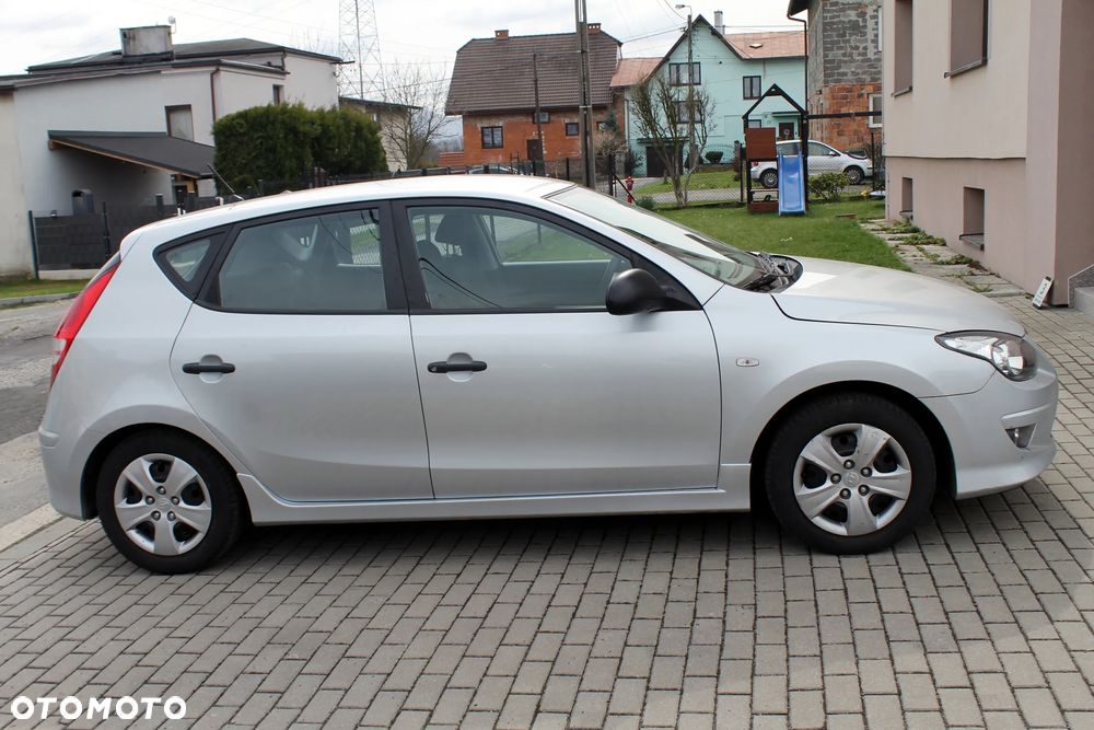 Hyundai i30 1.4 Blue Comfort - 8