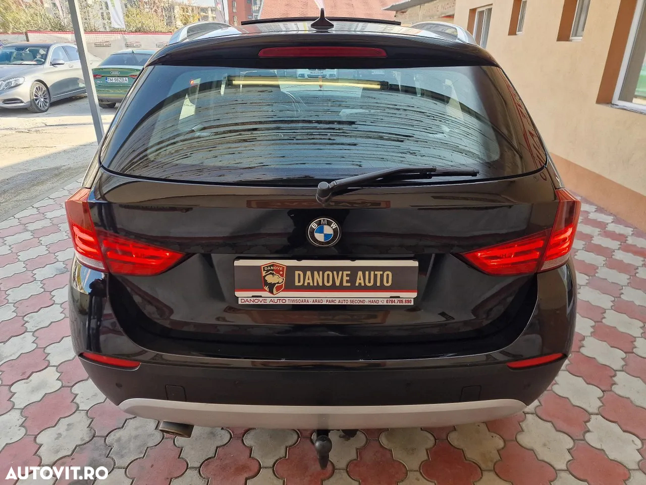 BMW X1 sDrive18d - 10