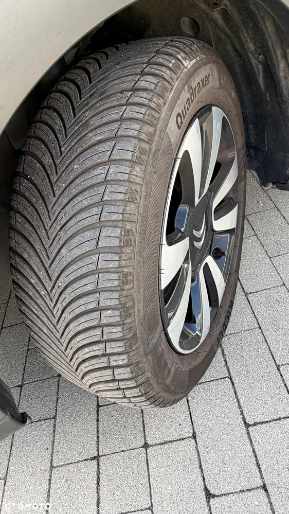 Citroën C3 1.2 PureTech Shine EAT6 - 16