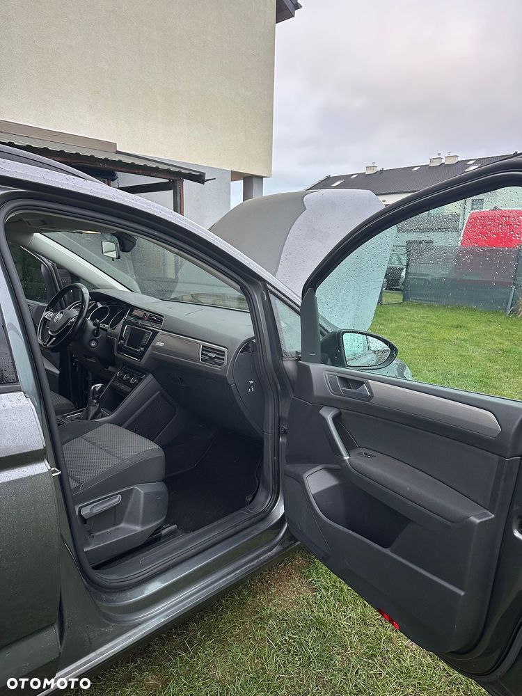 Volkswagen Touran 2.0 TDI BMT Active DSG - 24