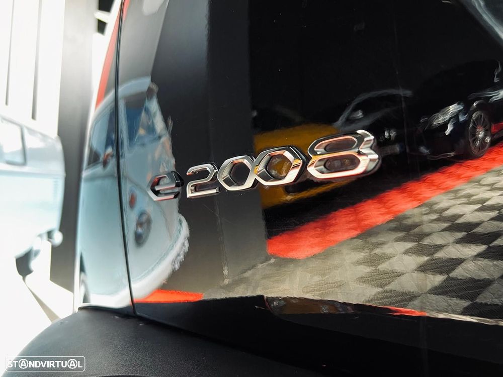 Peugeot e-2008 50 kWh Style - 17