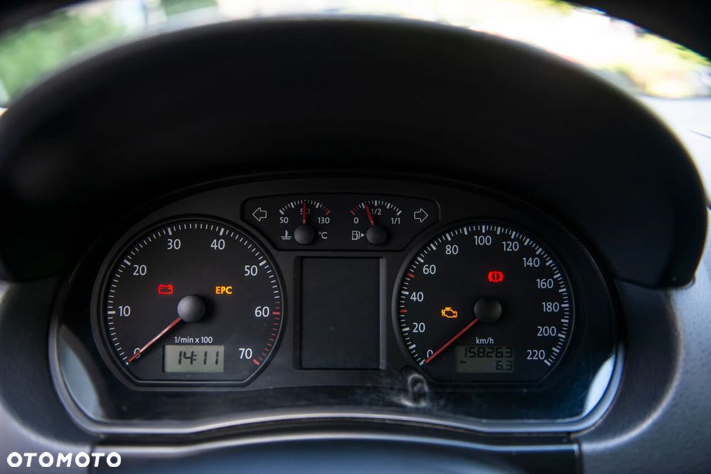Volkswagen Polo 1.2 Trendline - 26