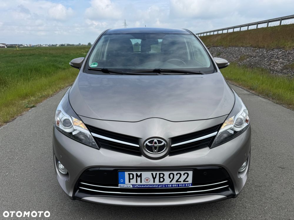 Toyota Verso 1.8 5-Sitzer Skyview Edition - 12
