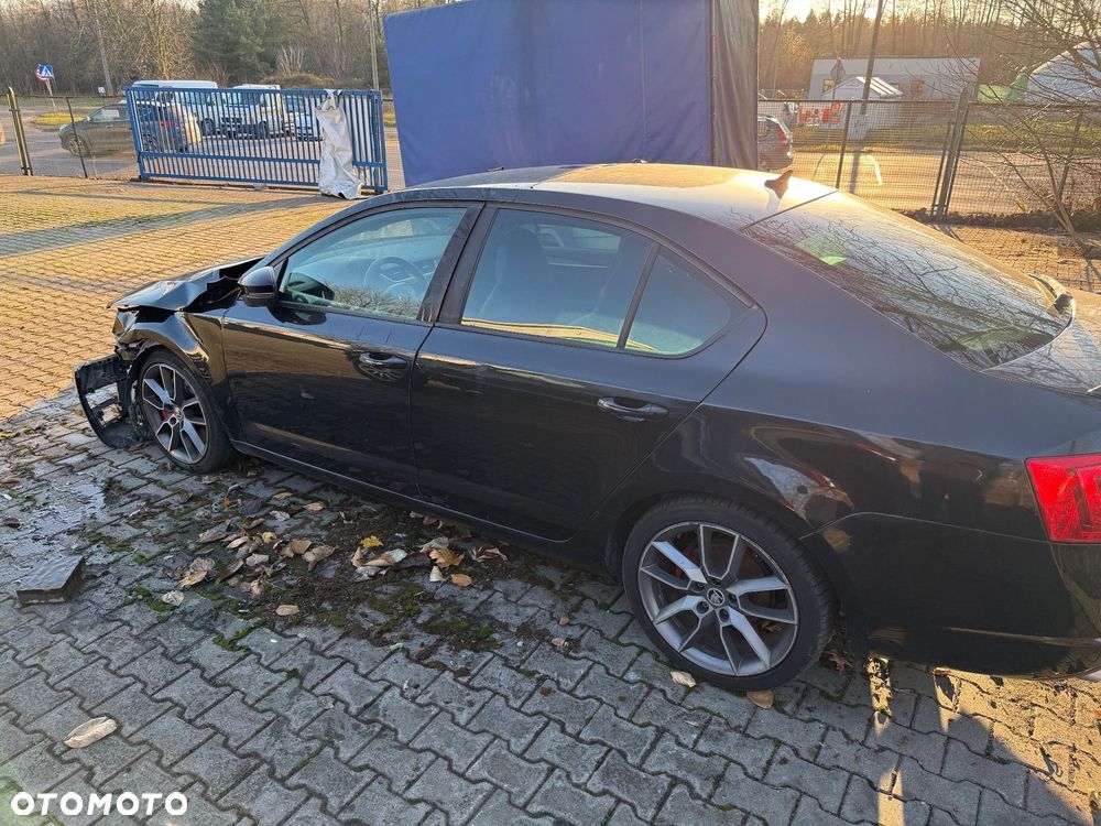 Skoda Octavia 2.0 TDI RS - 6