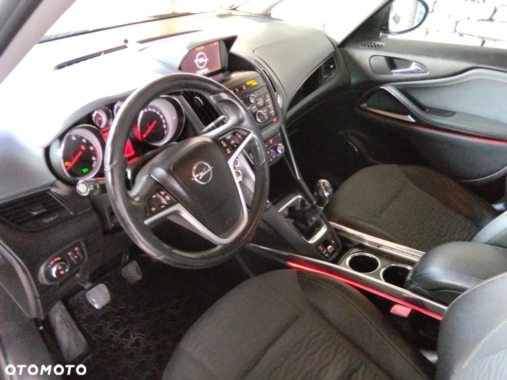 Opel Zafira 1.6 CDTI Cosmo - 9