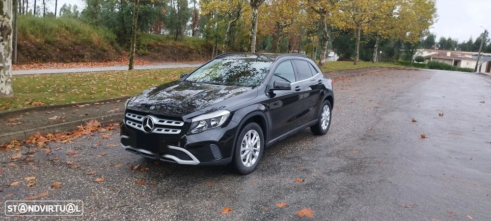 Mercedes-Benz GLA 180 d 7G-DCT Activity Edition - 13