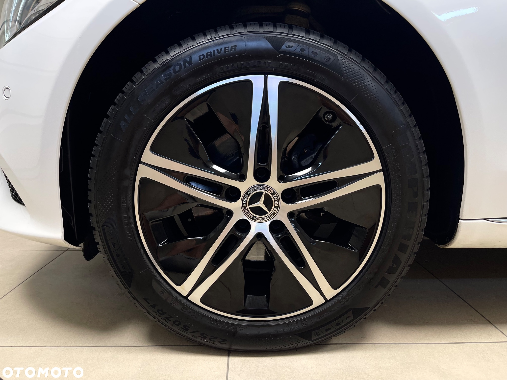 Mercedes-Benz Klasa C 160 9G-TRONIC - 28