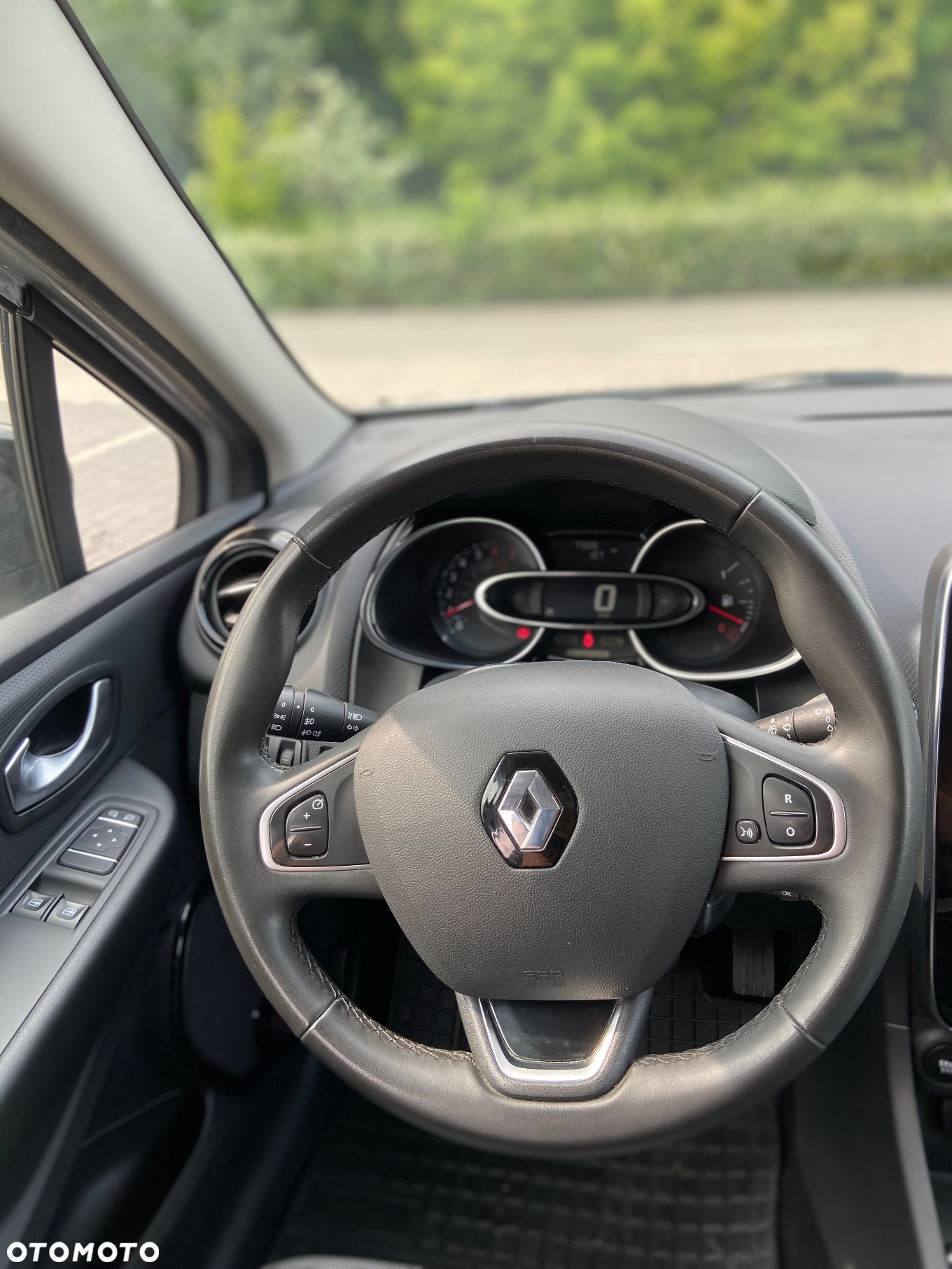 Renault Clio 0.9 Energy TCe Zen - 16