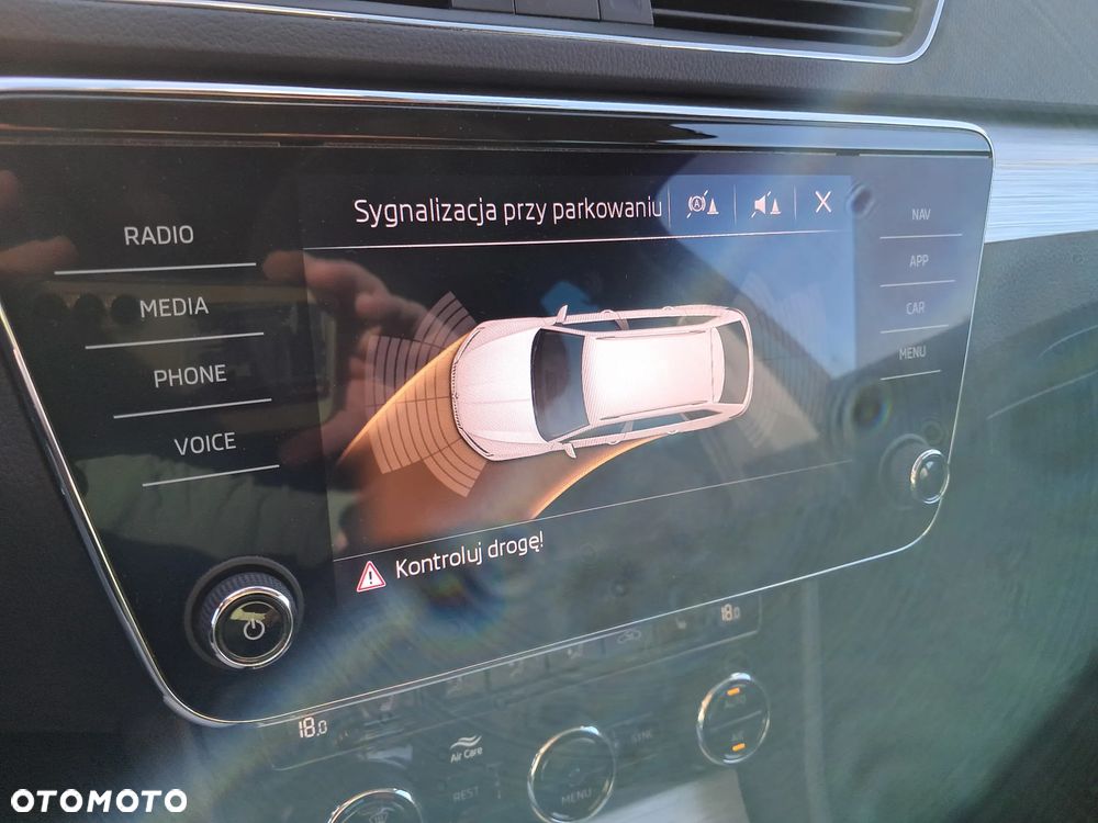 Skoda Superb 2.0 TSI Ambition DSG - 29