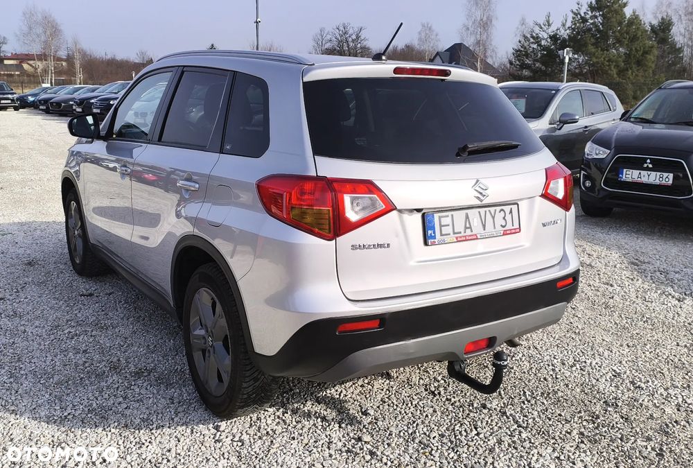 Suzuki Vitara 1.6 (4x2) Comfort - 16