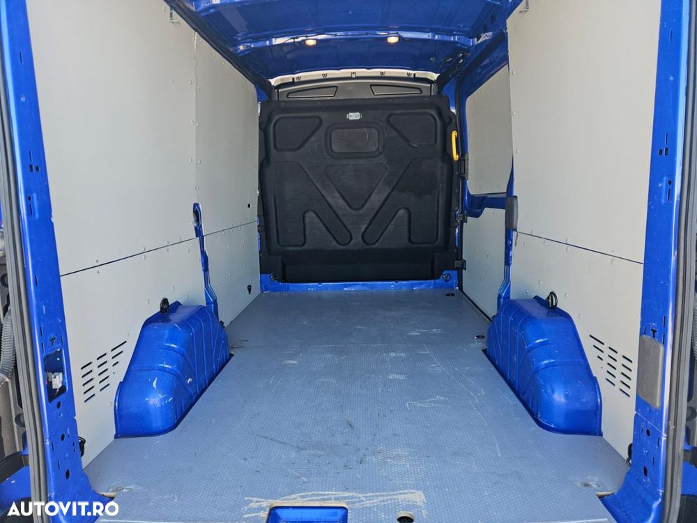 Ford New Transit L2H2 - 11