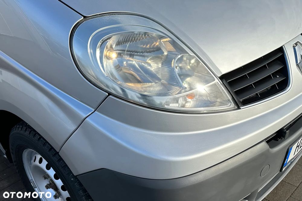 Renault Trafic II L2H1 - 12