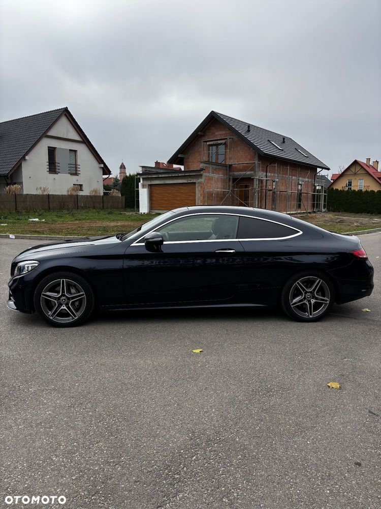 Mercedes-Benz Klasa C 200 4Matic 9G-TRONIC - 3