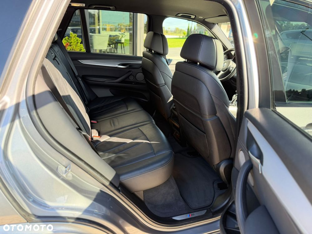 BMW X5 xDrive30d - 23