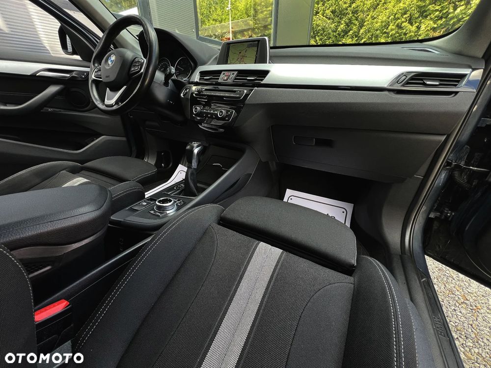 BMW X1 xDrive18d Advantage sport - 17