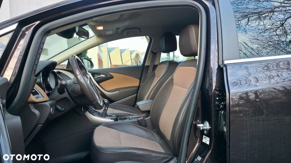 Opel Astra 1.6 CDTI DPF ecoFLEX TourerStart/Stop ENERGY - 14