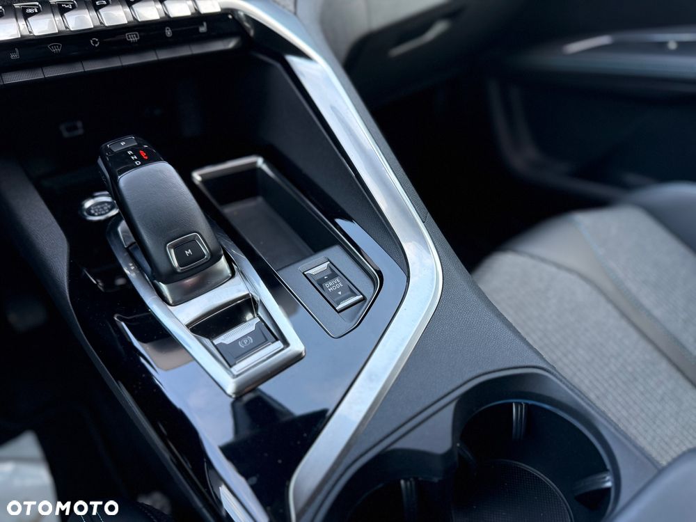 Peugeot 5008 BlueHDI 130 EAT8 Allure Business-Paket - 16