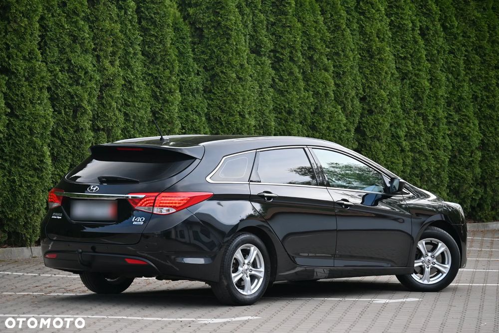Hyundai i40 i40cw 1.7 CRDi Automatik Fifa World Cup Edition Gold - 12