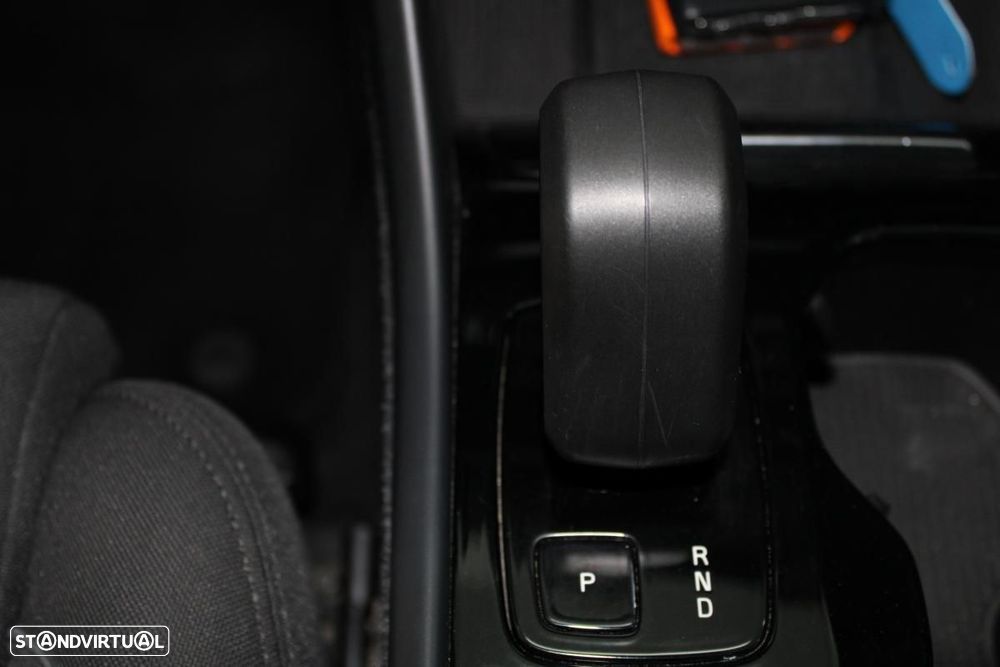 Volvo XC 40 Recharge 82 kWh Single M. Extended Range RWD Core - 18