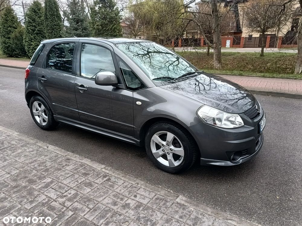 Suzuki SX4 - 8