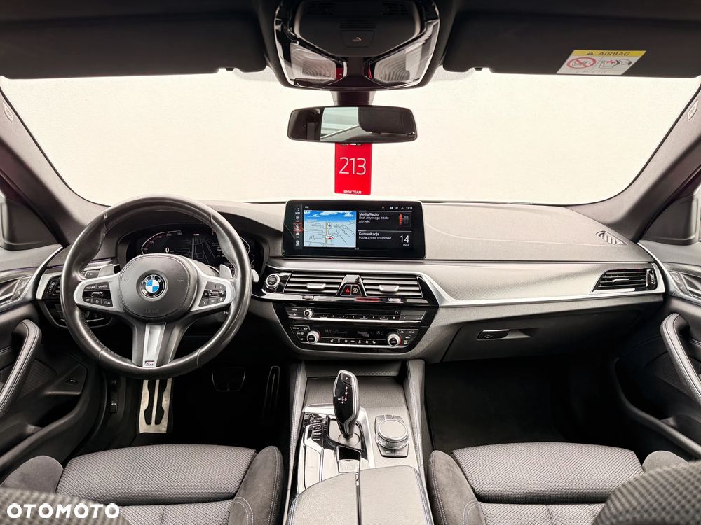 BMW Seria 5 520d xDrive M Sport sport - 20