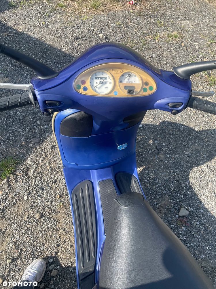 Piaggio Vespa - 7