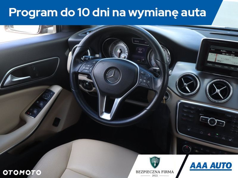 Mercedes-Benz CLA - 9