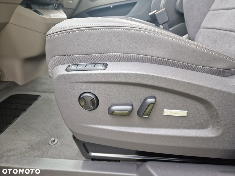 Volkswagen Multivan 2.0 TSI L2 DSG - 19